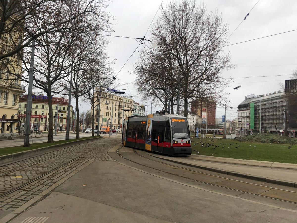 The Beautiful Italian Suit Vienna Exterior photo